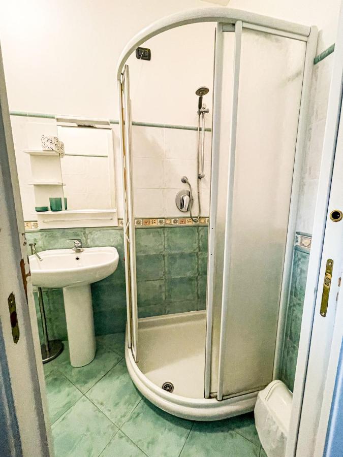 Gambero Nero Hotell Tellaro Exteriör bild