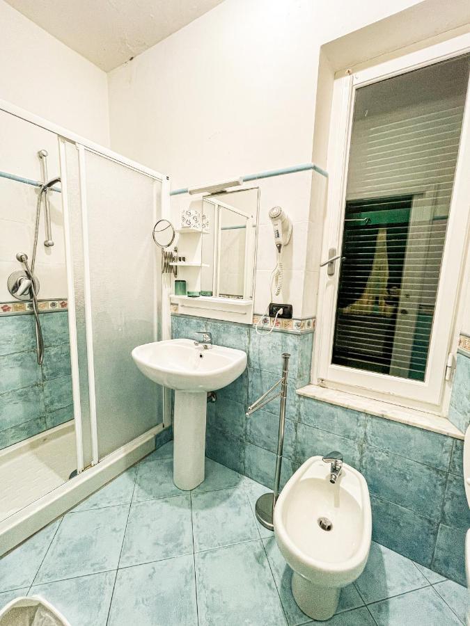 Gambero Nero Hotell Tellaro Exteriör bild